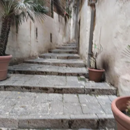 La Stanza Di Penelope * נאפולי